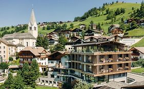 Plan Murin - Authentic Dolomites Hotel